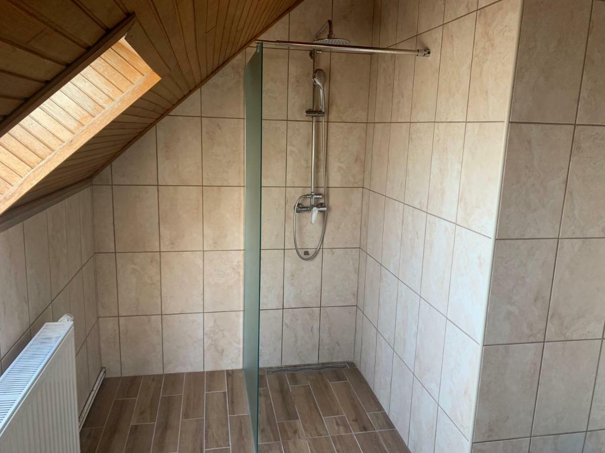 زلاكاروس Aranyszarvas-Goldener Hirsch Pension المظهر الخارجي الصورة
